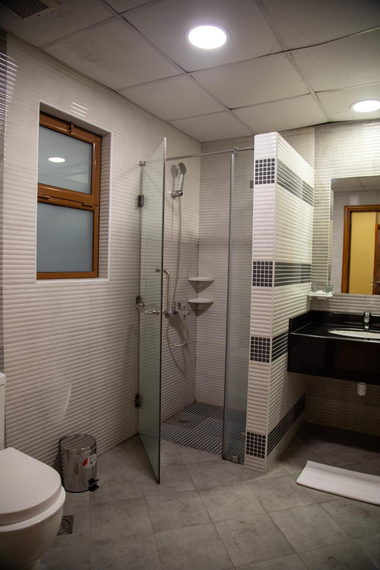 מנאמה Juffair Trends Luxury Apartment מראה חיצוני תמונה